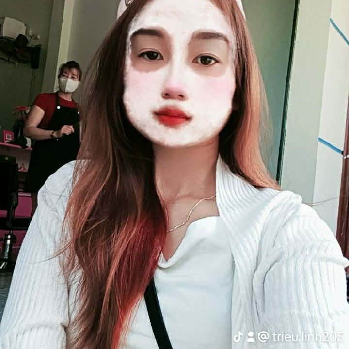 Chill Wolf from VN on Tango Live