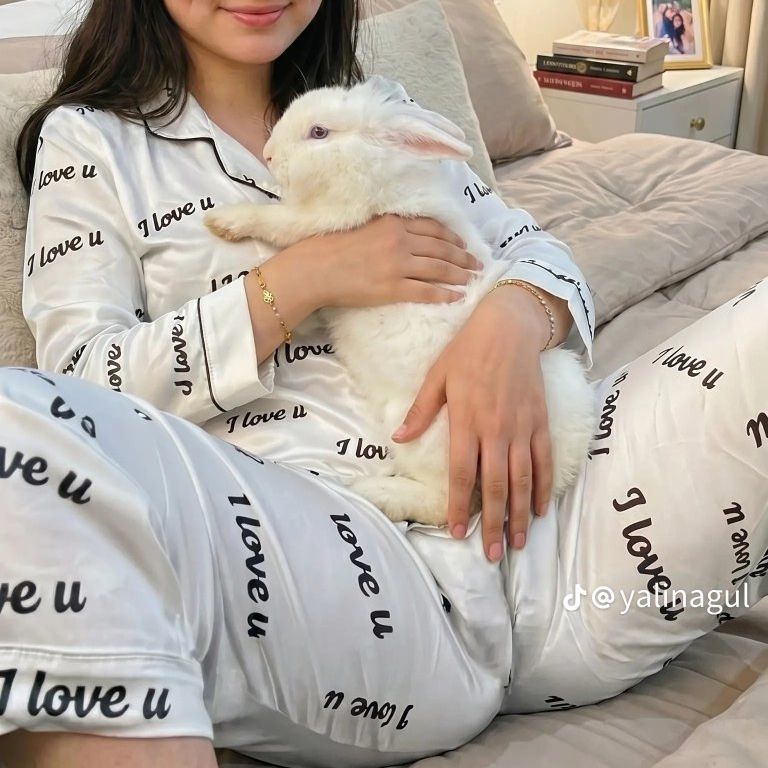 Laila from PK on Tango Live