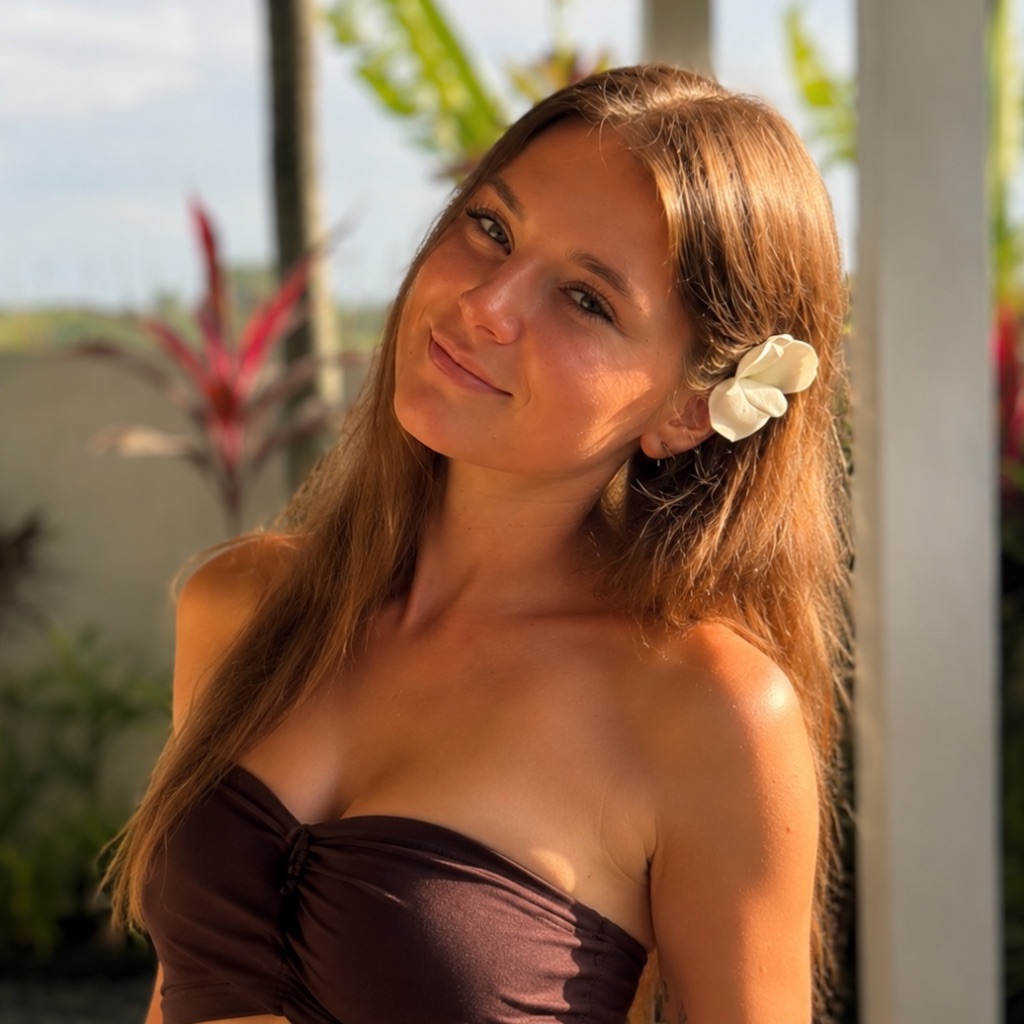 ⭐ YOUR FAV VIKTORIA ⭐ from GB on Tango Live