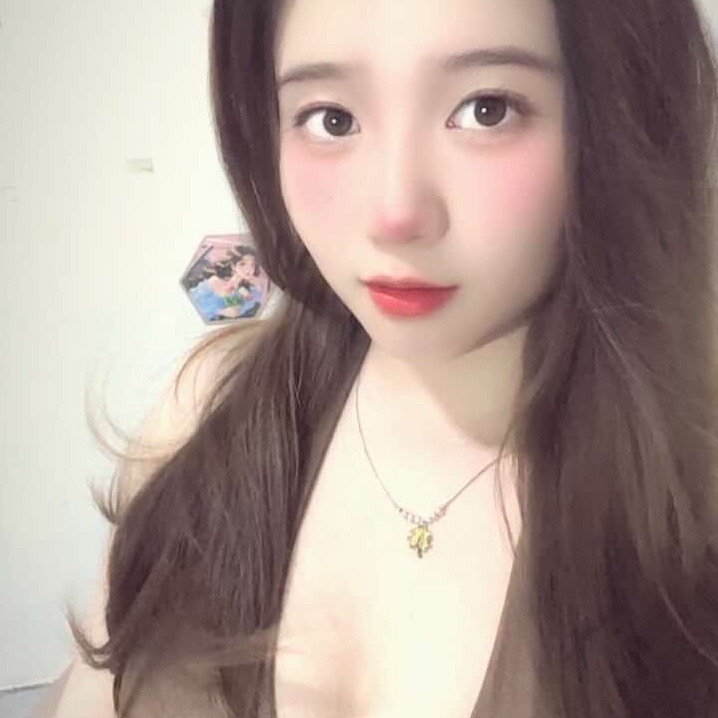 Mina from VN on Tango Live