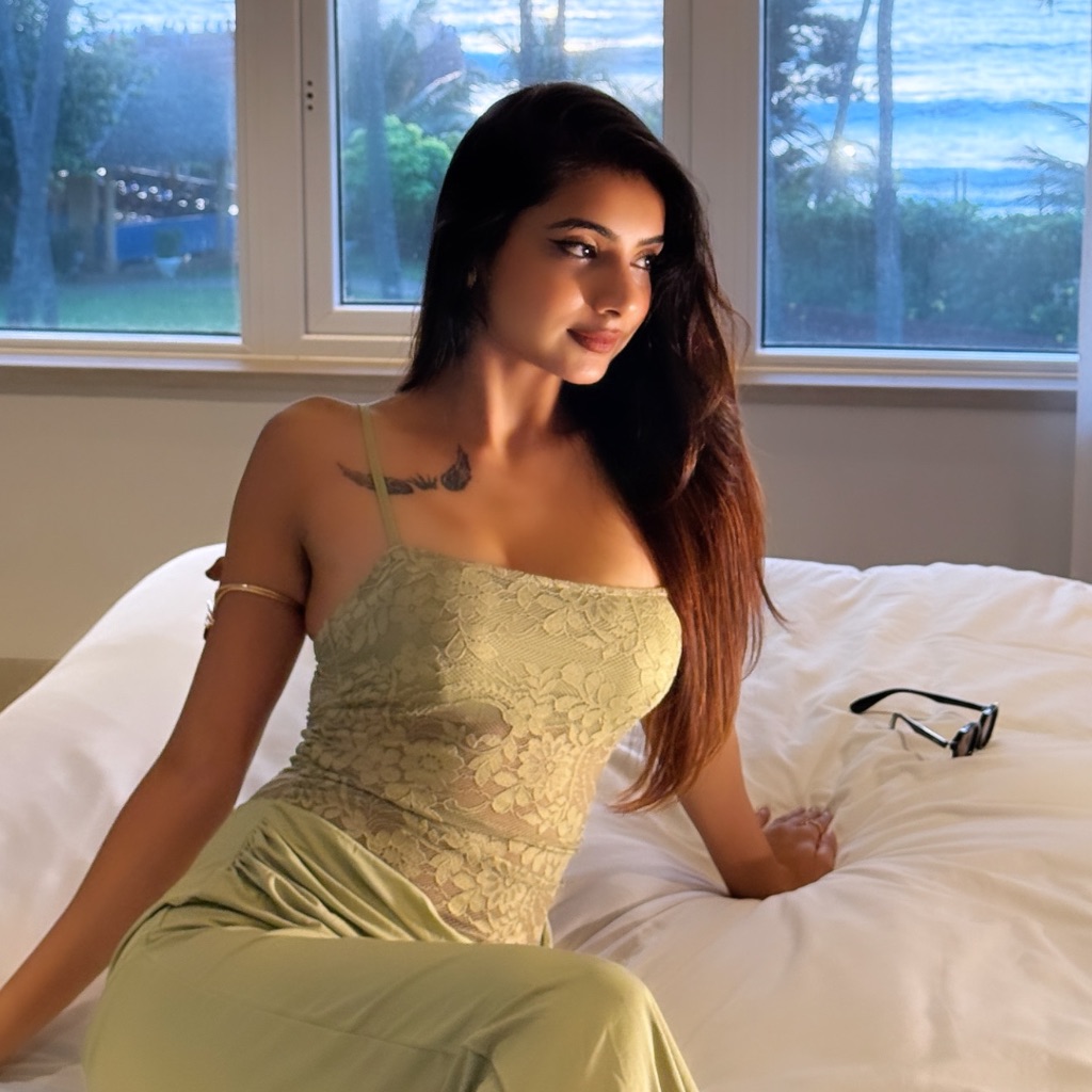 Sairaa💕 from IN on Tango Live
