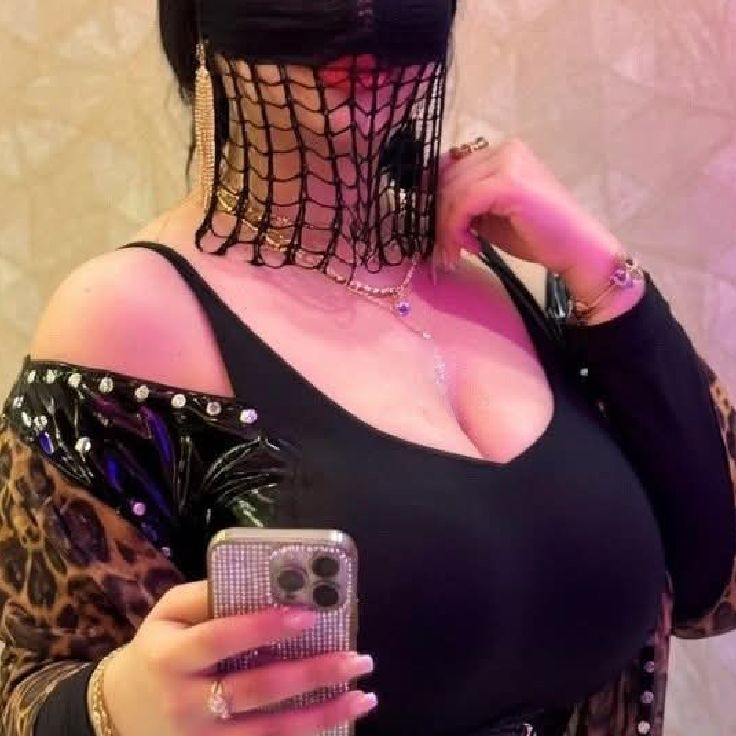 عمتكم 🦮🐕🦺🐖 on Tango Live