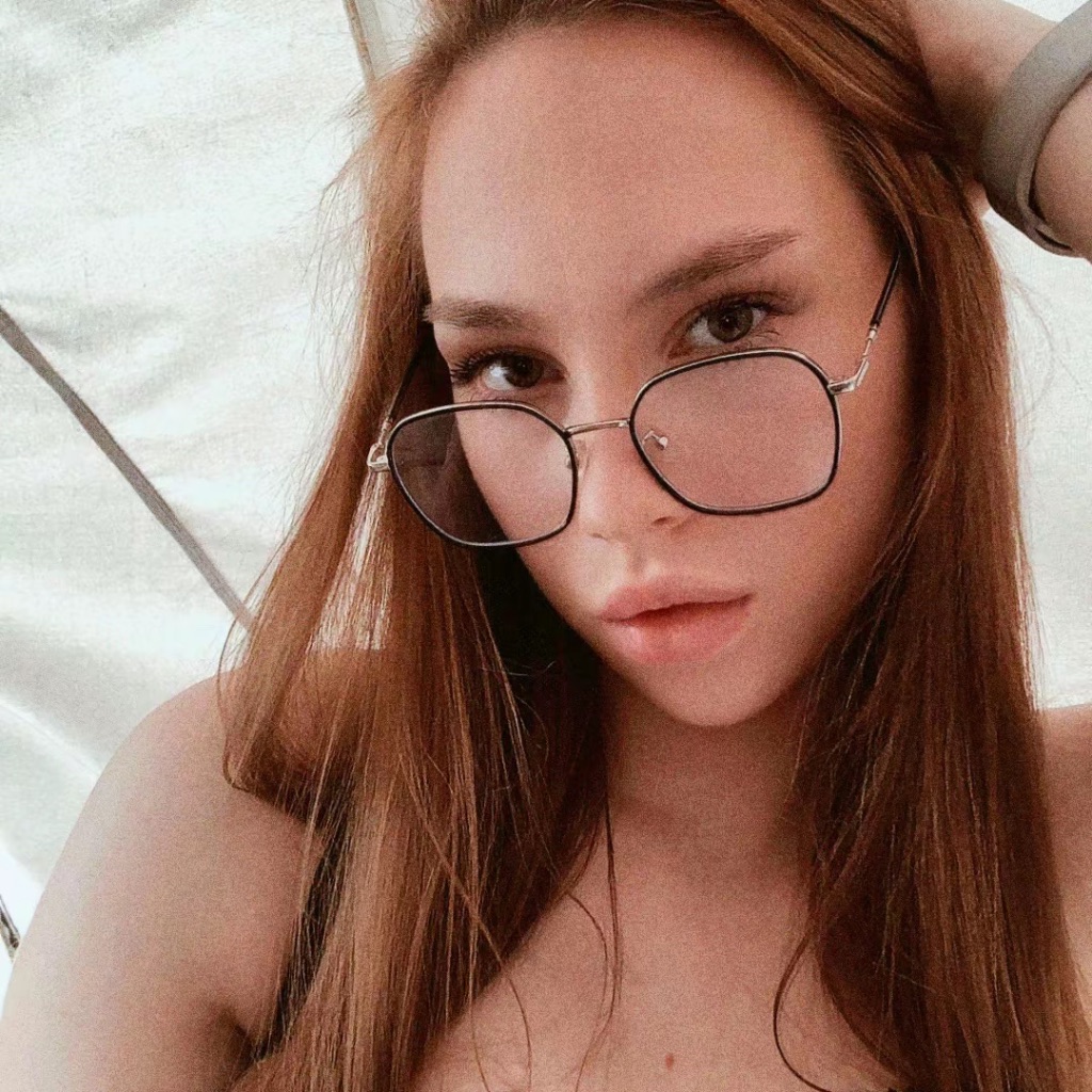 Алина from UA on Tango Live