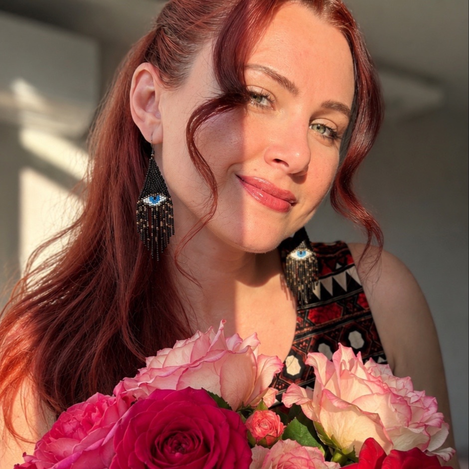 RED from RU on Tango Live