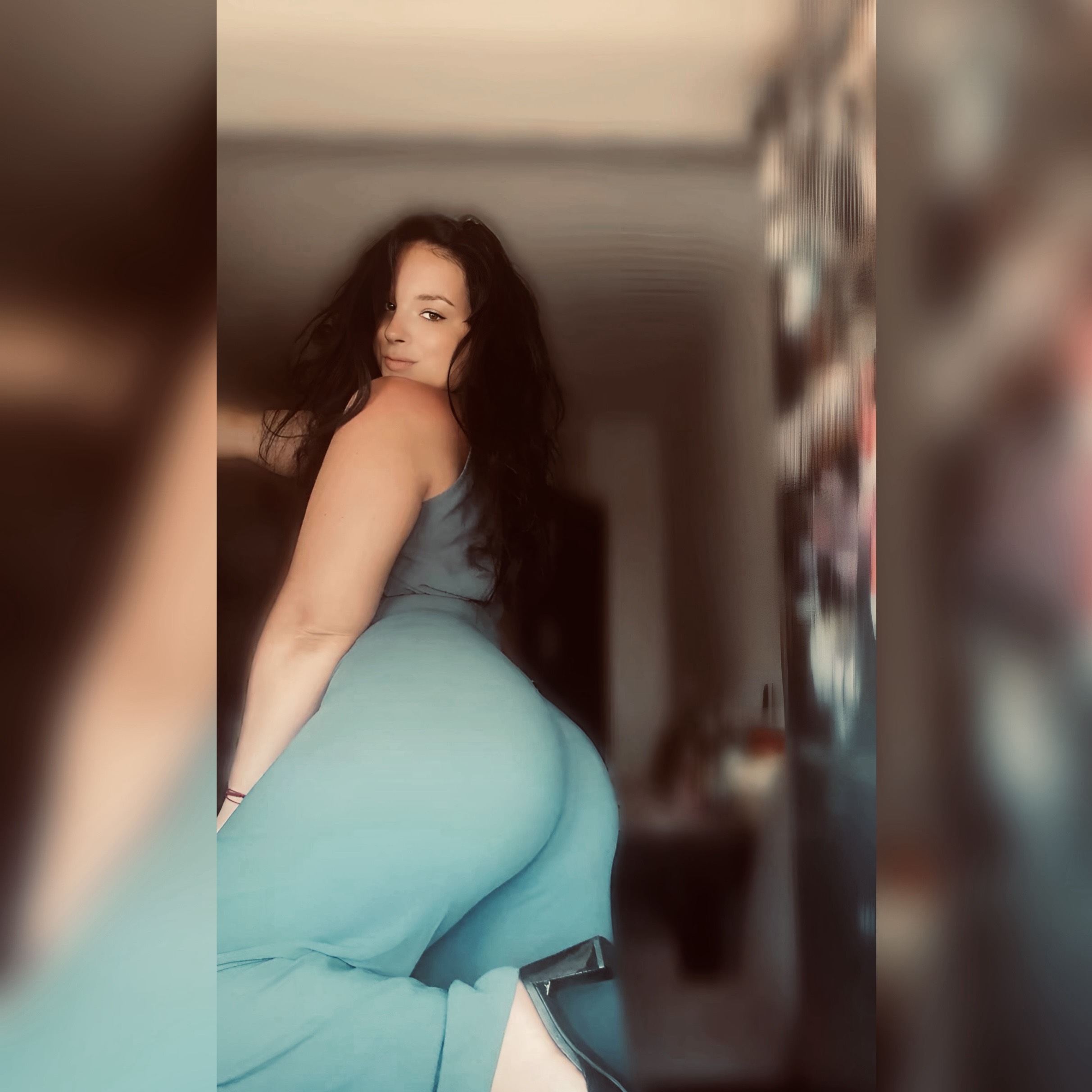 🏍️ 🐈MIT7ZY 👼🏻🧊 ⁱᶜᵉ ᶠᵃᵐᶦˡʸ from US on Tango Live