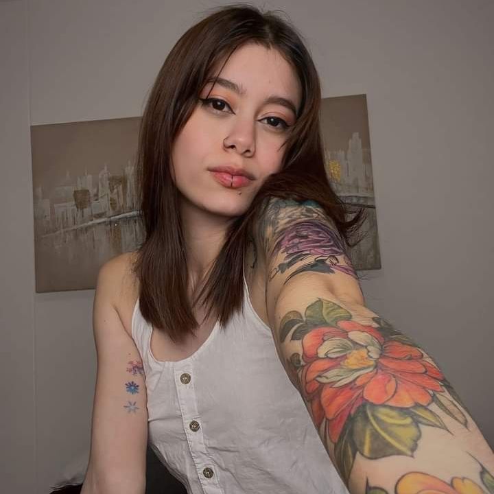 Sabrina Miles from CO on Tango Live