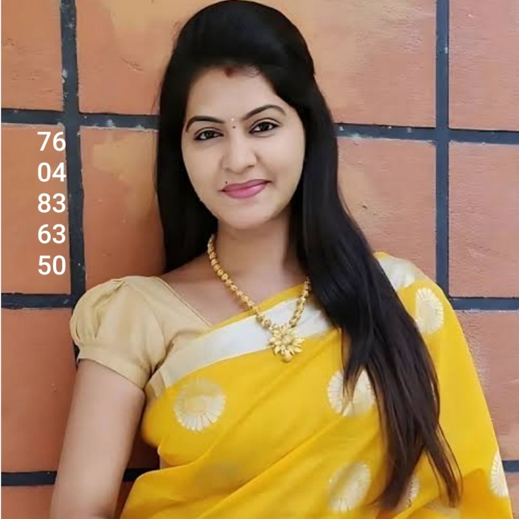 Tamil Priya from IN on Tango Live