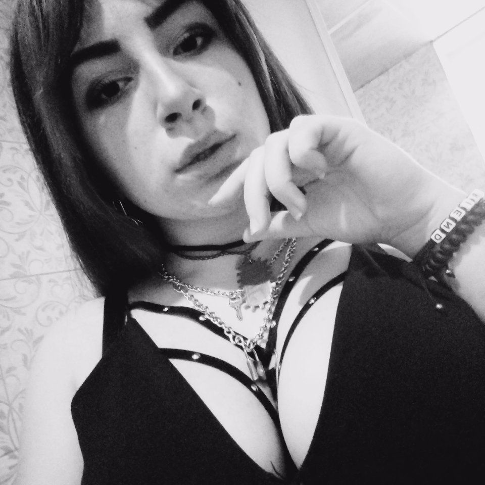 😈😈😈💋 on Tango Live