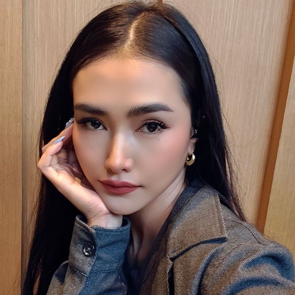 annny285🍀 from TH on Tango Live