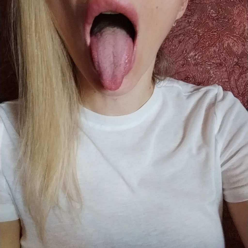 Rika from UA on Tango Live
