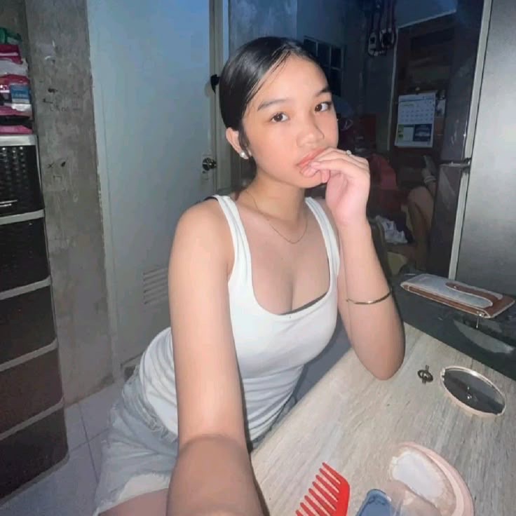 jaz from PH on Tango Live