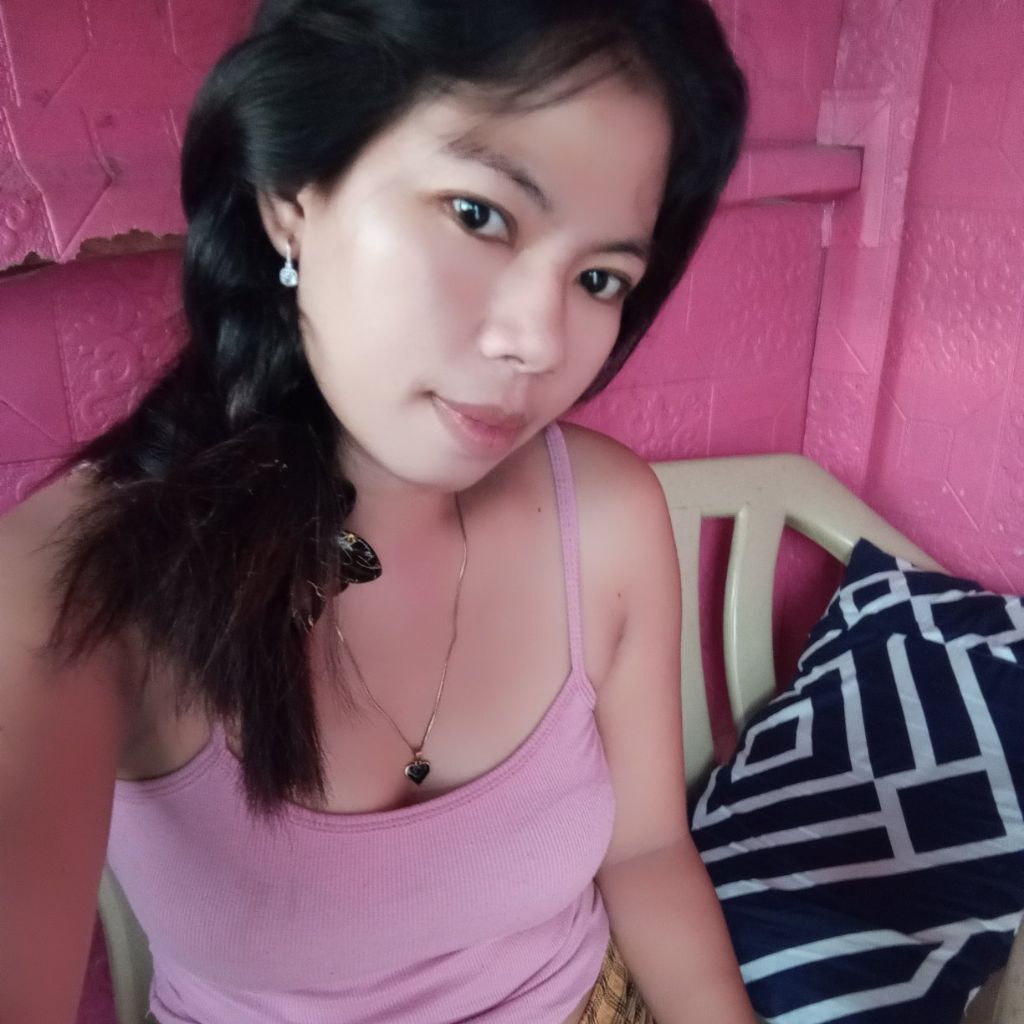 Mika from PH on Tango Live