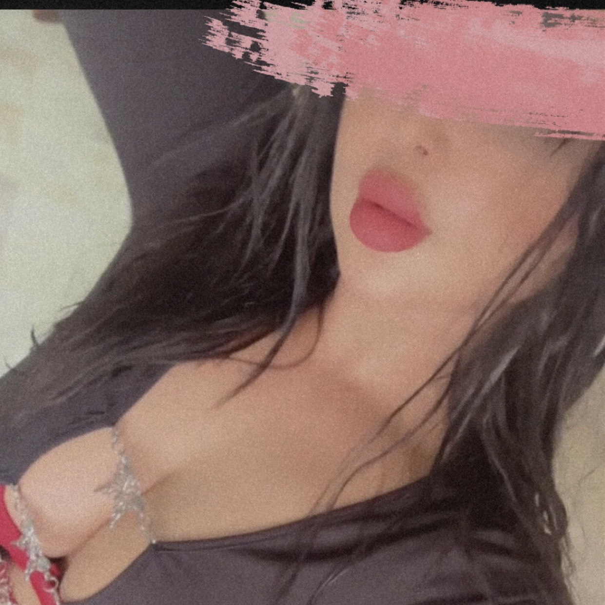 لبيـــــــــــــــهہ 🪞🧸 from SA on Tango Live