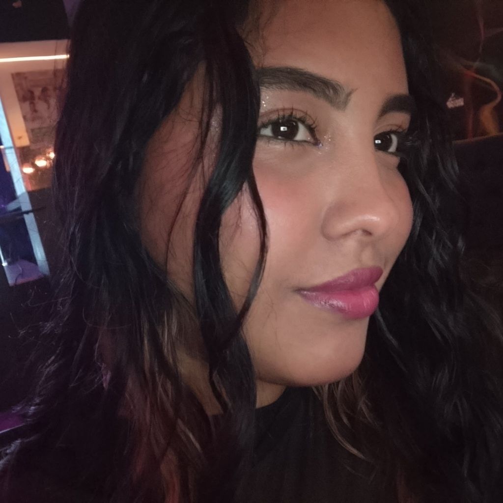 Mía from BR on Tango Live