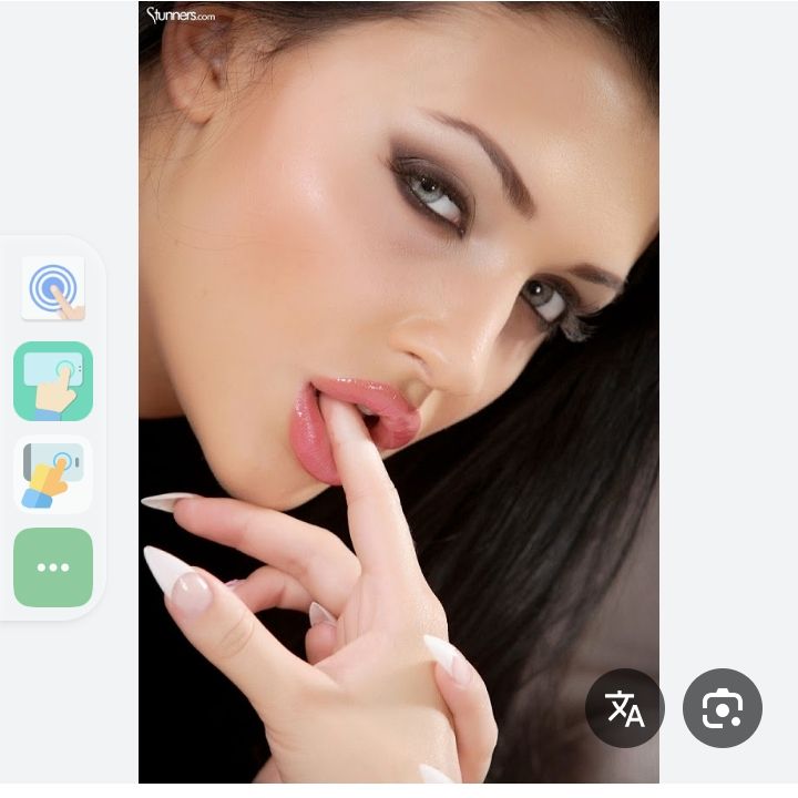 ليز حار from SA on Tango Live