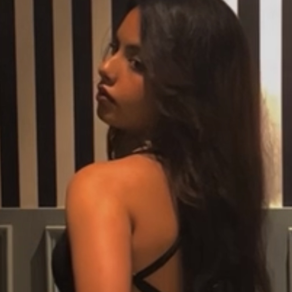 Anaaya from IN on Tango Live