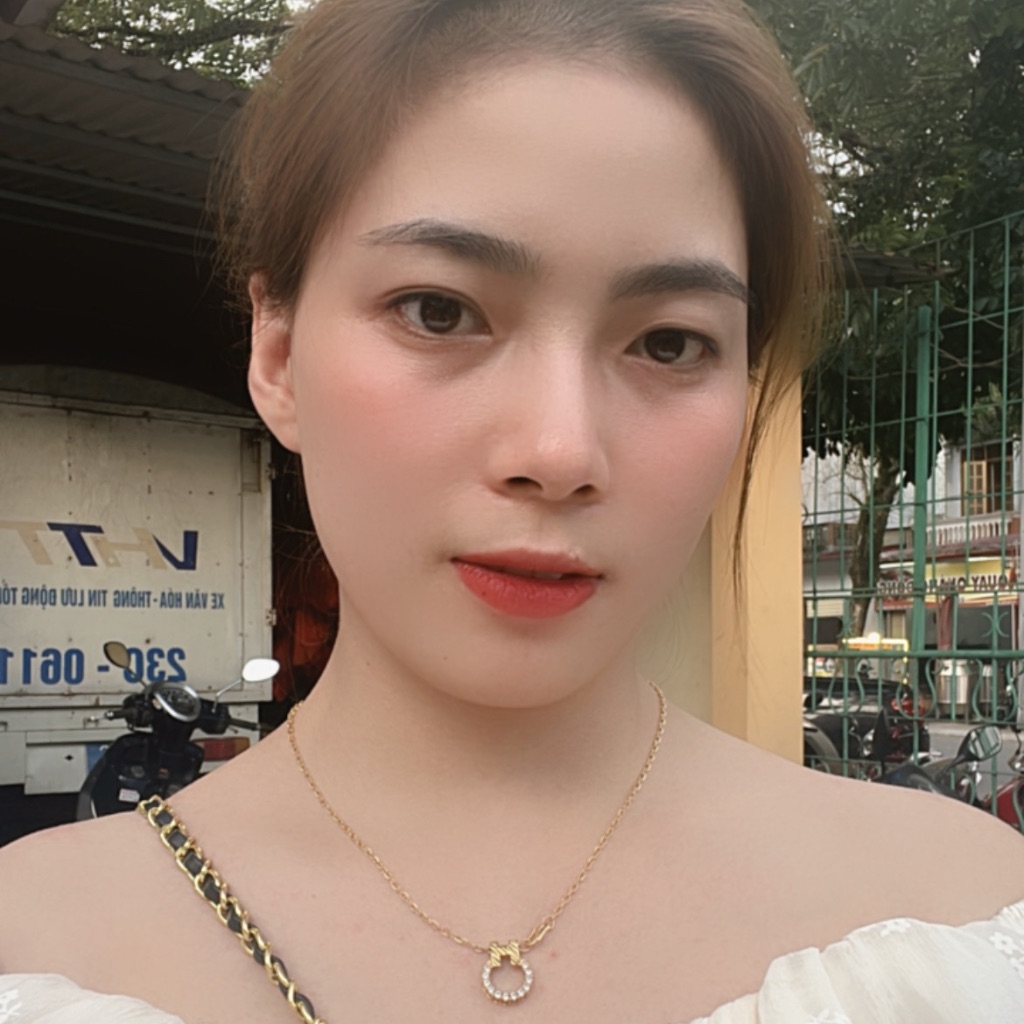 Ryna from VN on Tango Live