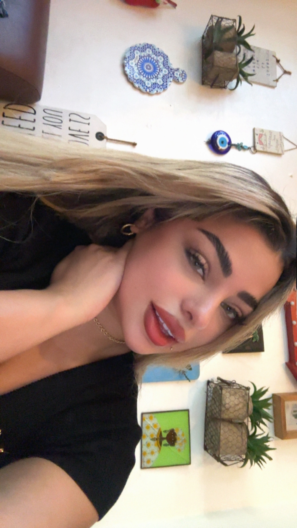 🤍ayana🌖 from SG on Tango Live