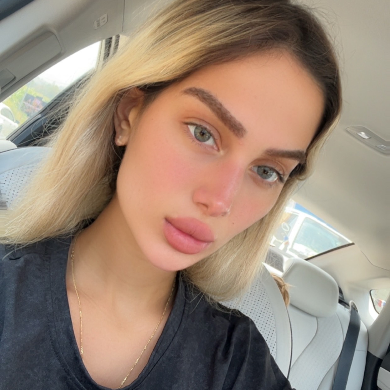 كرز🍒 from LB on Tango Live