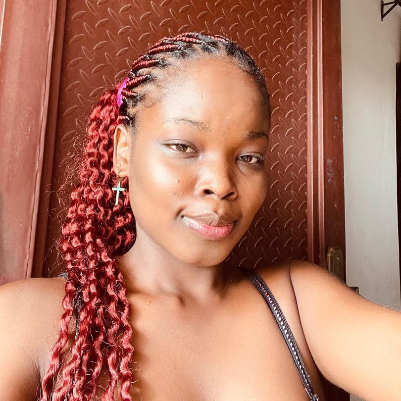 She drips 🫦💧 from NG on Tango Live