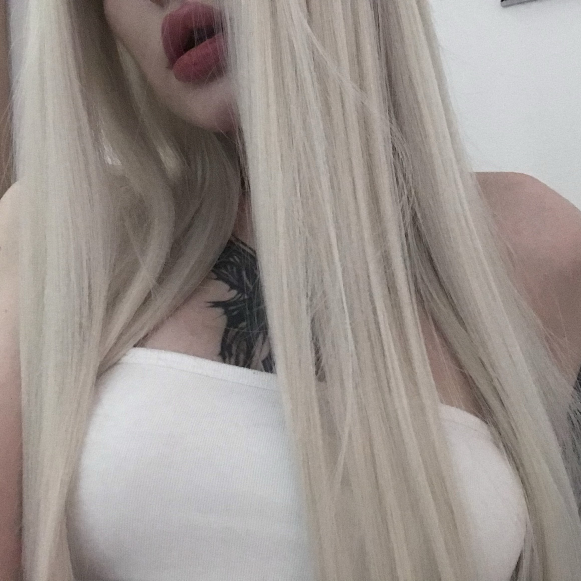 Molly🦋 ⁶⁹ from RU on Tango Live