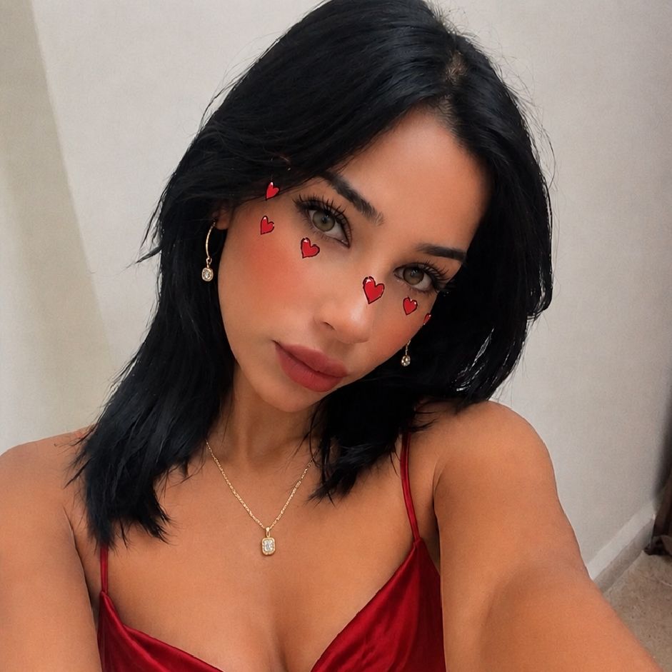 Lamiss on Tango Live