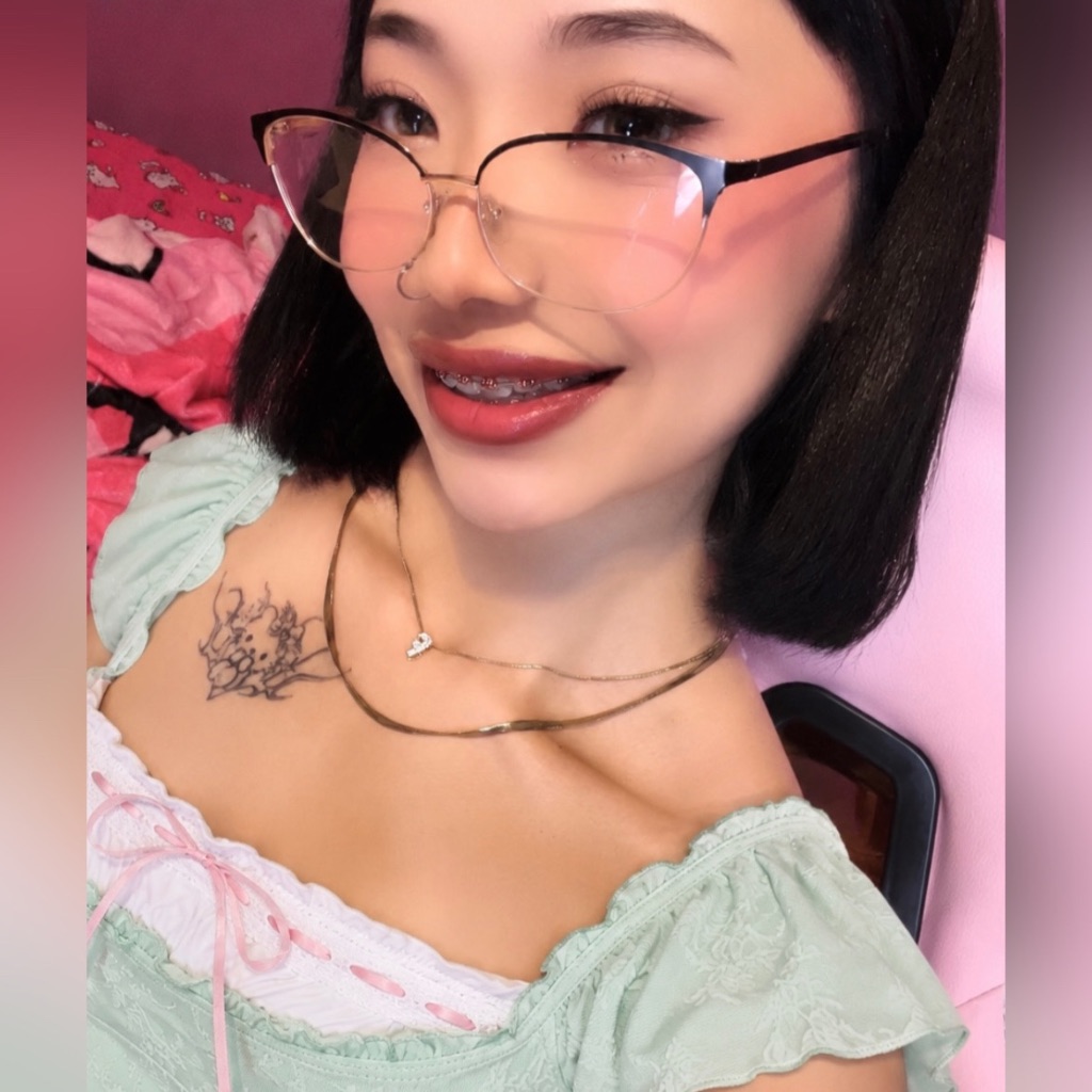 𝗳𝗲𝗿𝗰𝗶𝘁𝗮🪽🍓 from MX on Tango Live