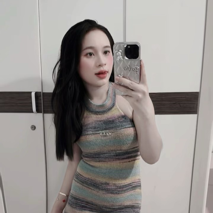 oanhlisa from VN on Tango Live