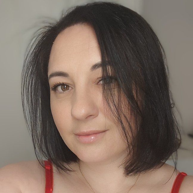 🌺Lily 🌺 from SK on Tango Live