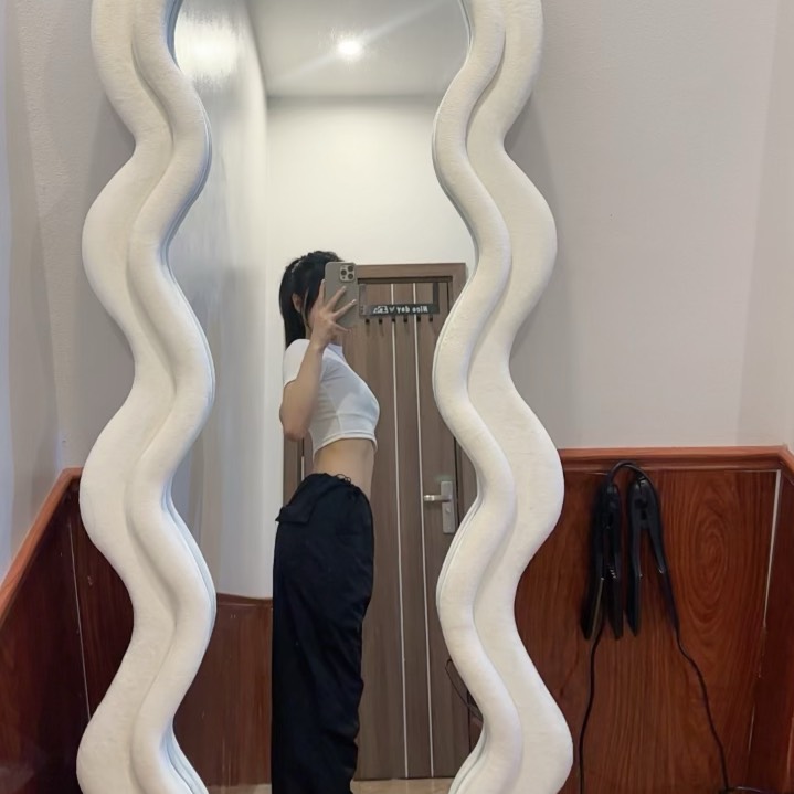Luna 🐳 on Tango Live