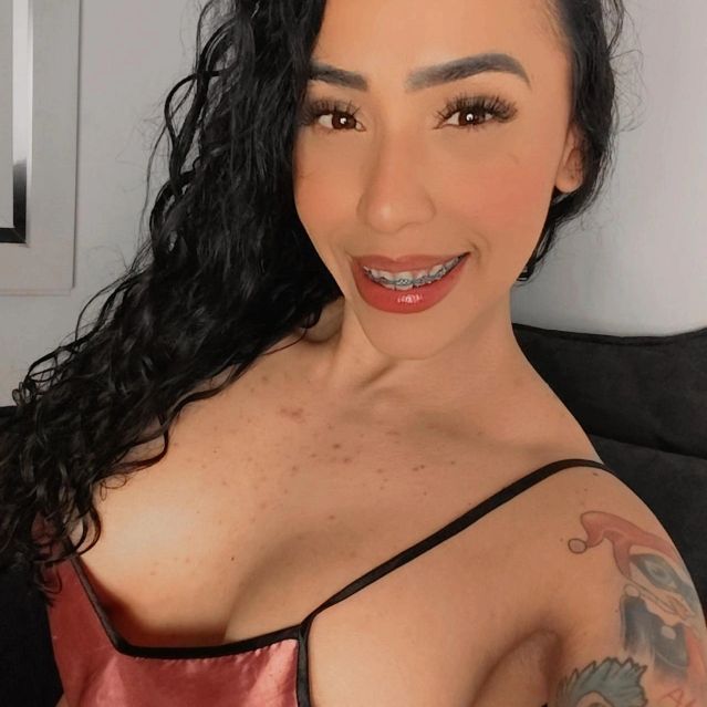 Kaia Gerbes from CO on Tango Live
