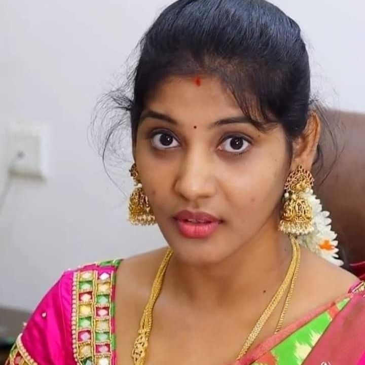 Sandhiya tamil from IN on Tango Live