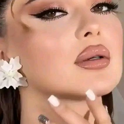 Sara jay on Tango Live