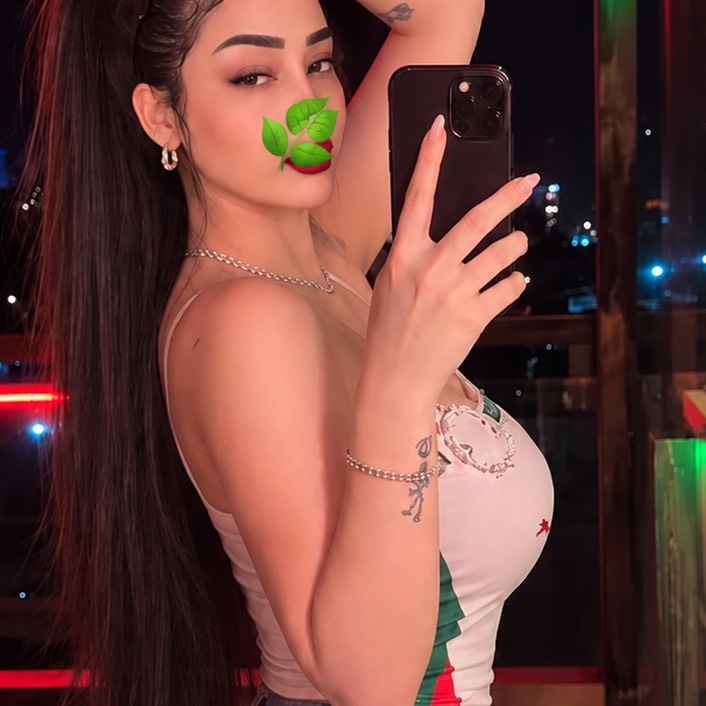 👠👑♛ السُّودَانَة أفنـان ♛ from SA on Tango Live