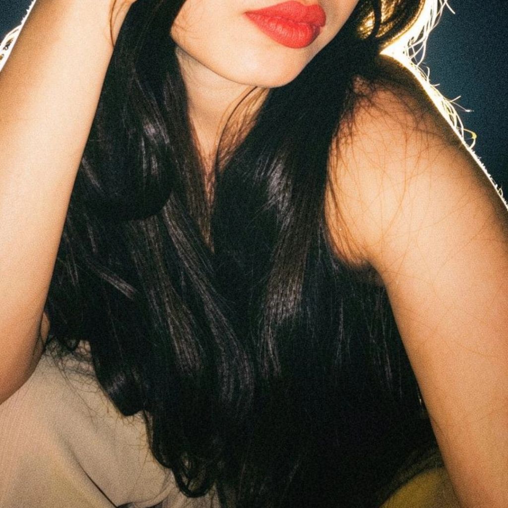 😍Nyra😍🖤 from IN on Tango Live