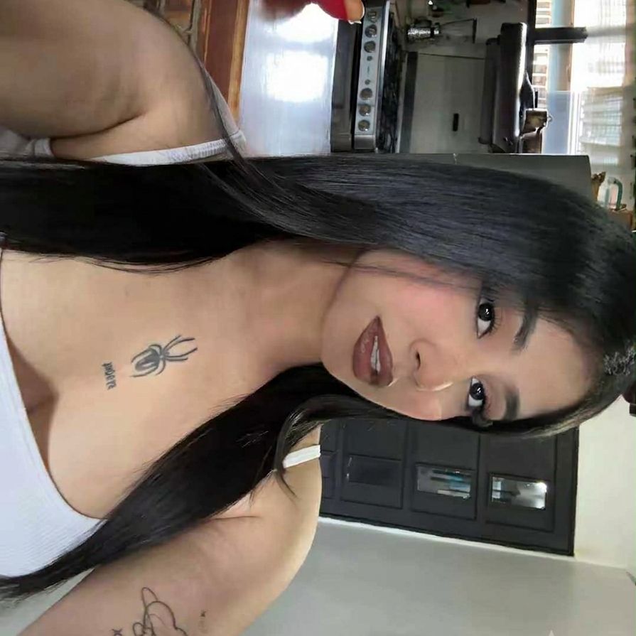✿˚ ༘ ⋆｡♡˚ Olivia ✿˚ ༘ ⋆｡♡˚ from CO on Tango Live