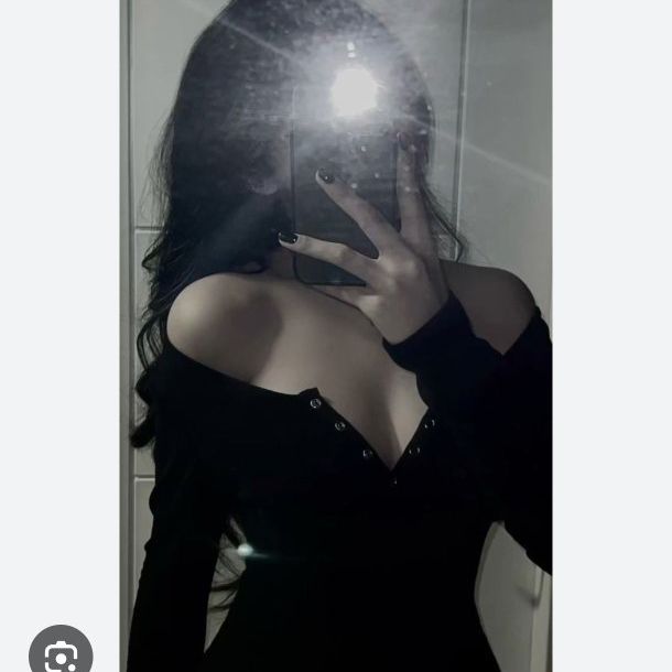 Zoya🥰 from IN on Tango Live
