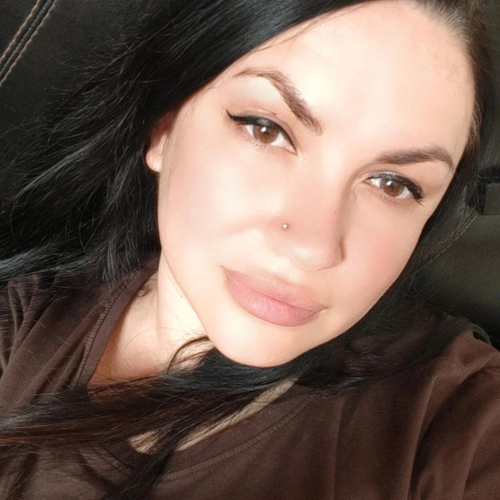 LANA 🫦 on Tango Live