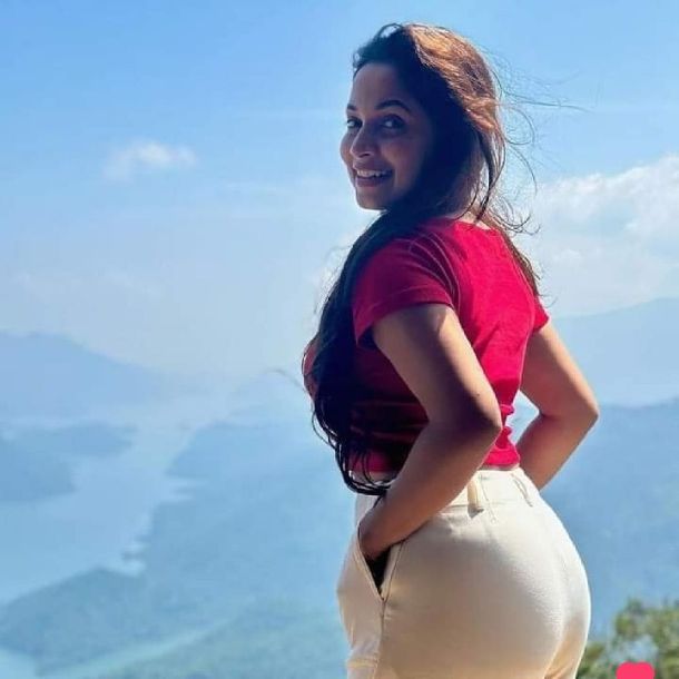 Richa Agrawal from IN on Tango Live