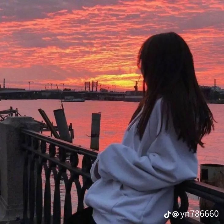 💋Lucy💔💔 from VN on Tango Live