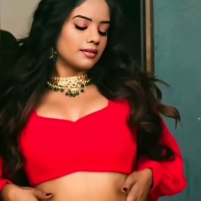 🦁DESHI KUDI 👑 from IN on Tango Live