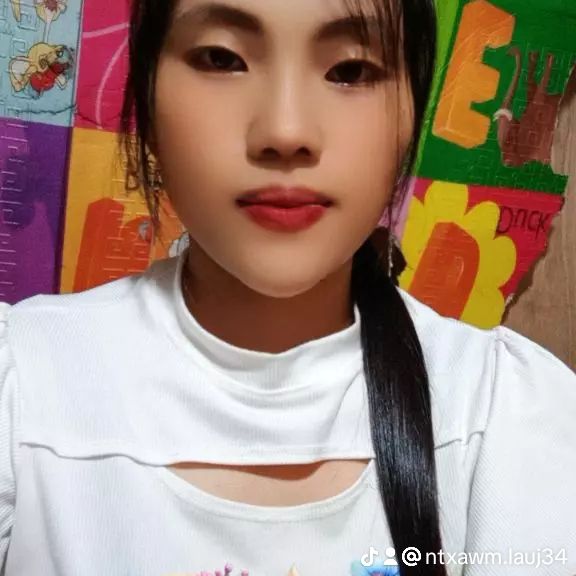Lyra from VN on Tango Live