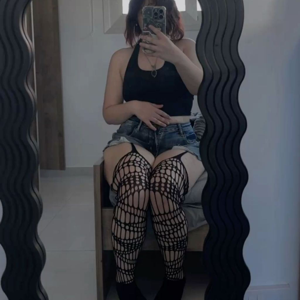 🥵فُہاتہ🍒نة🍭 from DZ on Tango Live