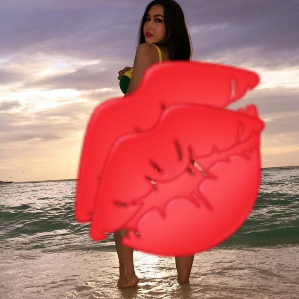 (DXB)TransMistressHannah👑 from AE on Tango Live