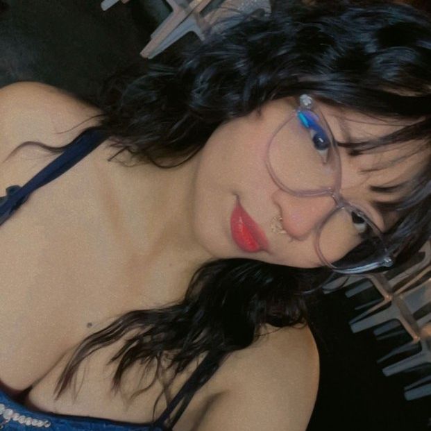 Carla_Slime from CO on Tango Live