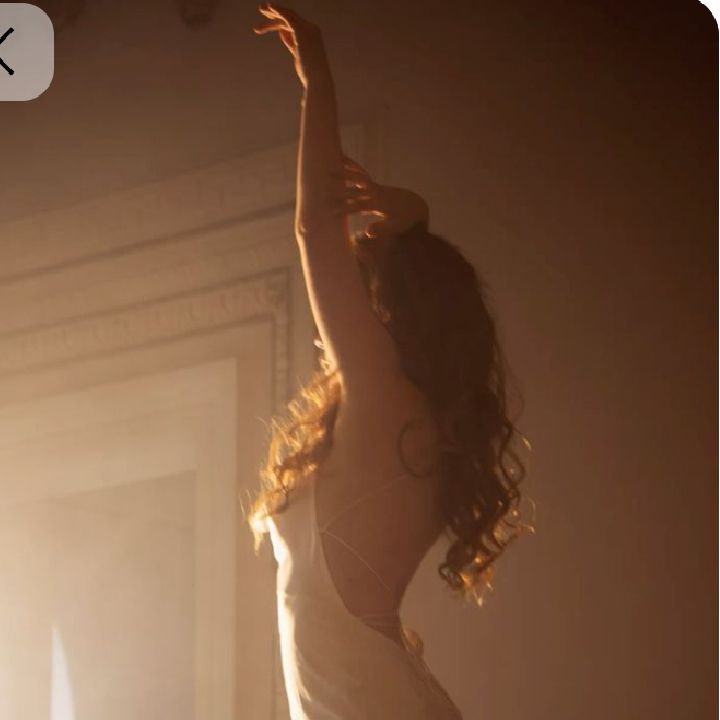 Lisa ✨ on Tango Live