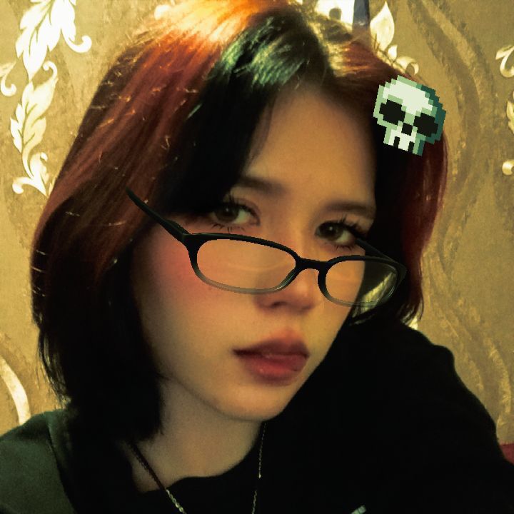 Kissvi from UA on Tango Live