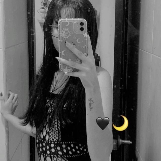 Antonella01052306 from CO on Tango Live