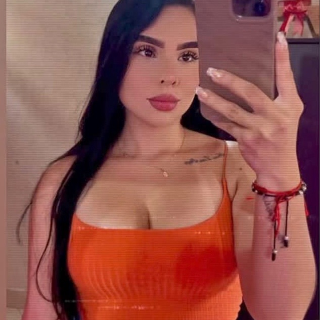 Emma from CO on Tango Live
