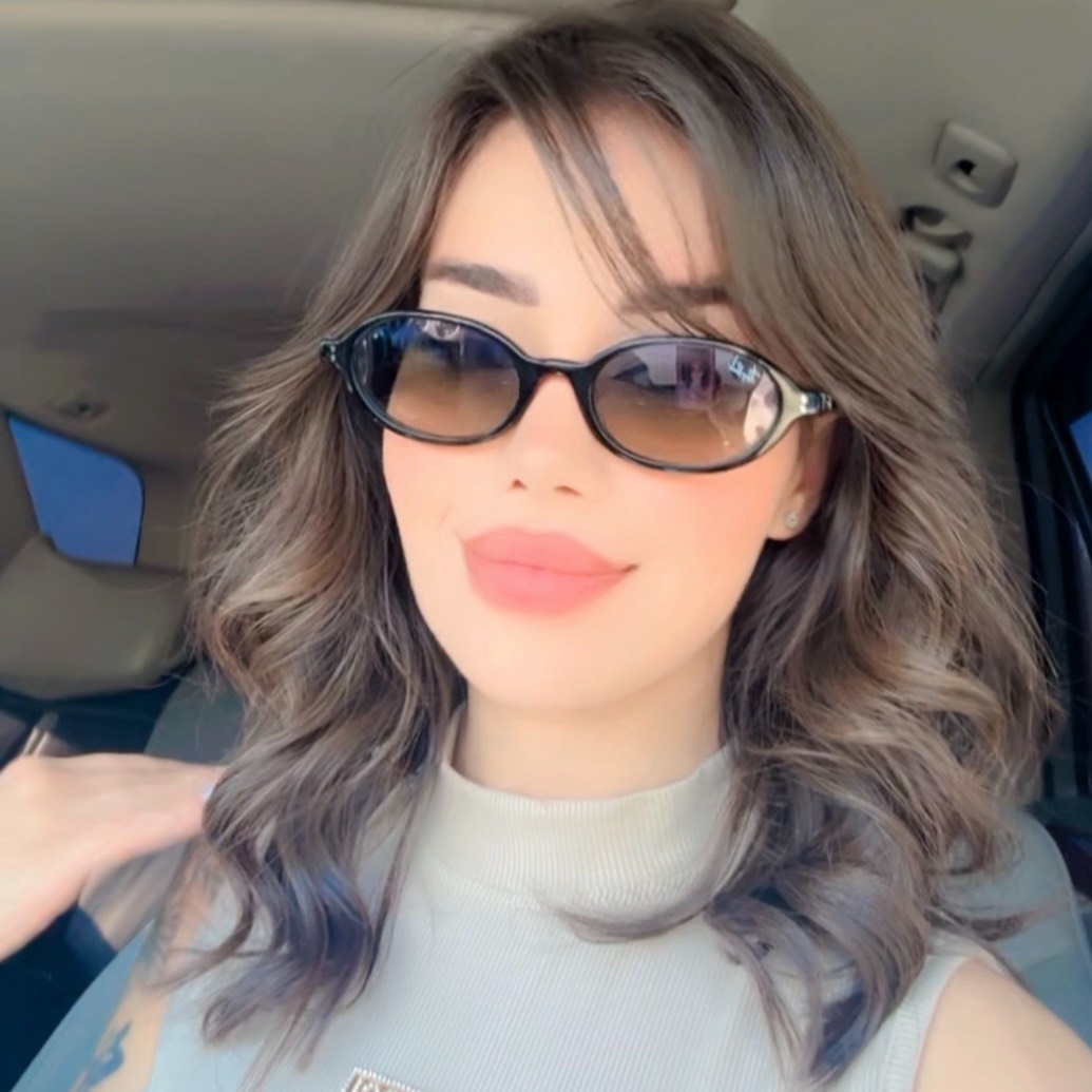 Sisi💎👸🏻fans صعبة from AE on Tango Live